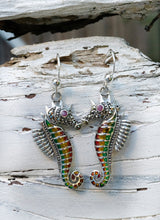 将图片加载到图库查看器，Tribal Seahorse Earrings

